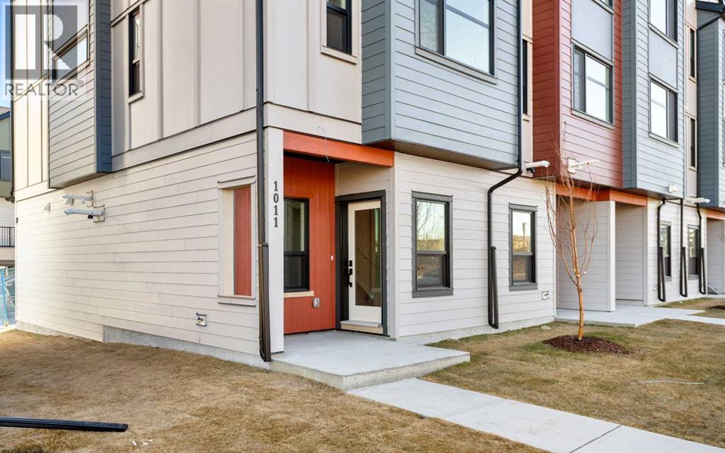 #101 1230 3 Street SE - 30