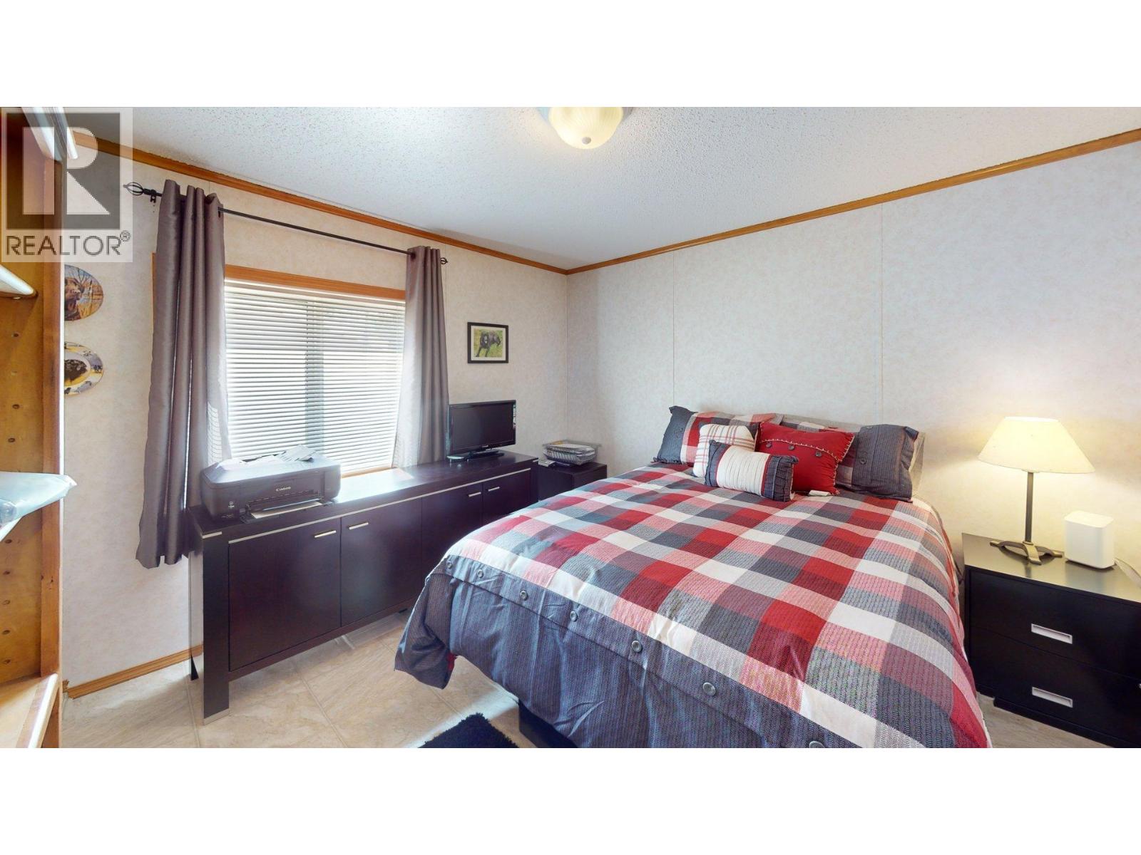 #82B 500 16th Avenue - 14