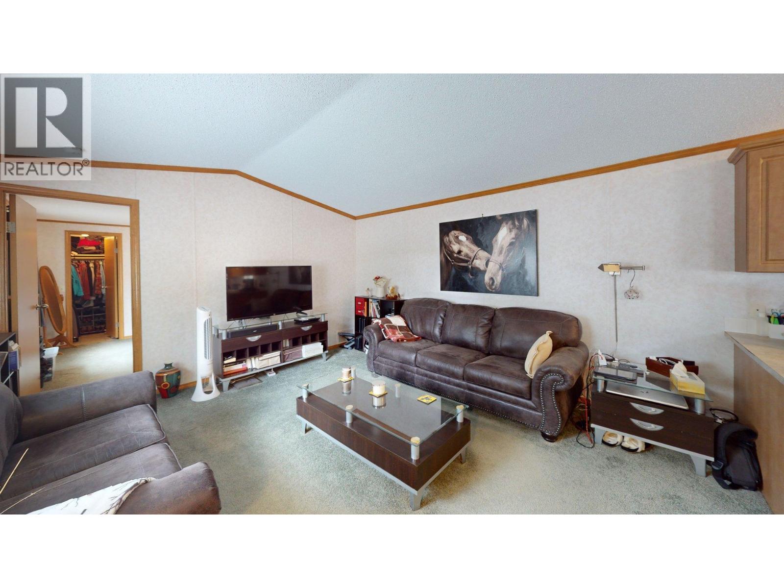 #82B 500 16th Avenue - 3