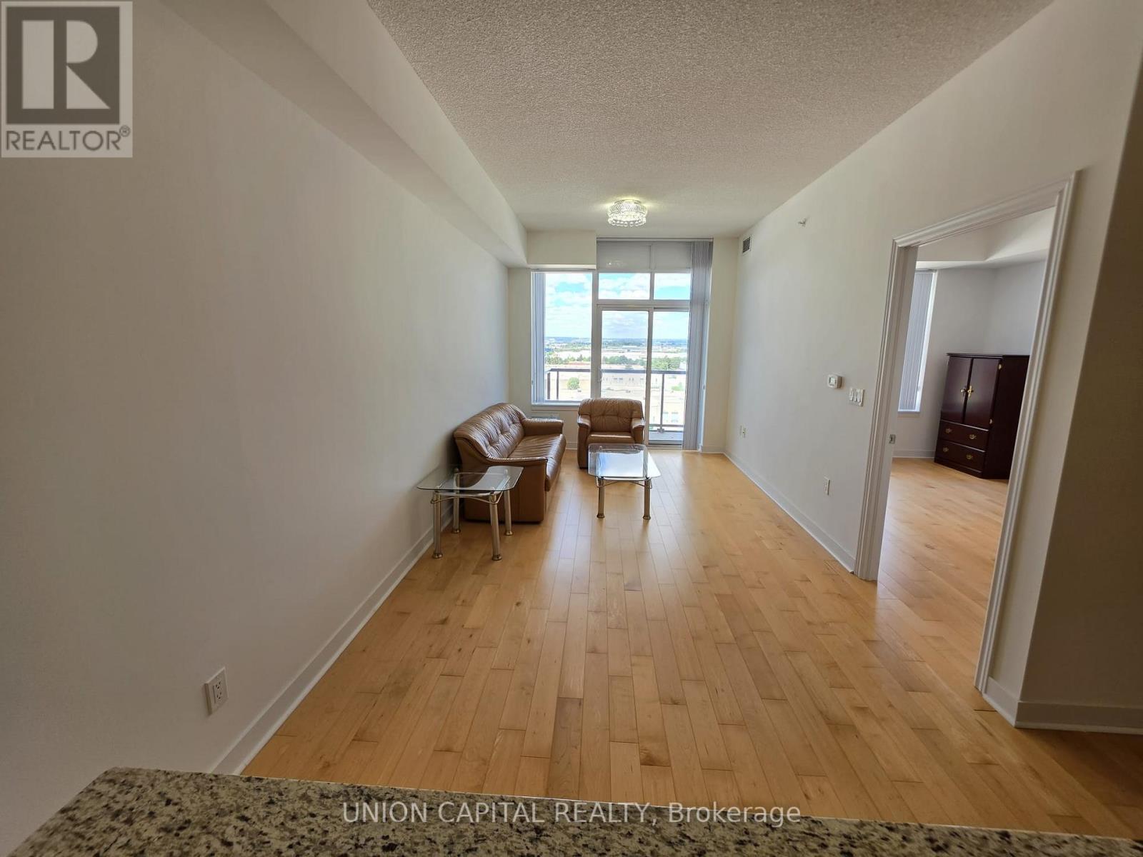 #1116 1038 MCNICOLL AVENUE - 13