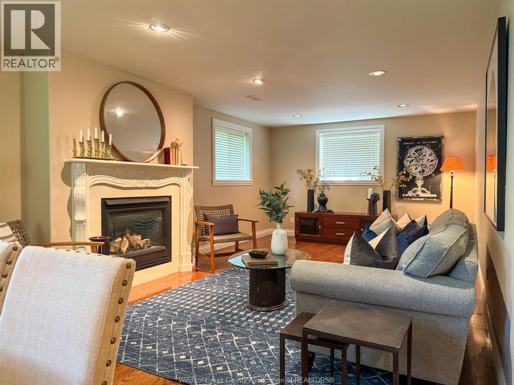 1950 RANDOLPH AVENUE - 37