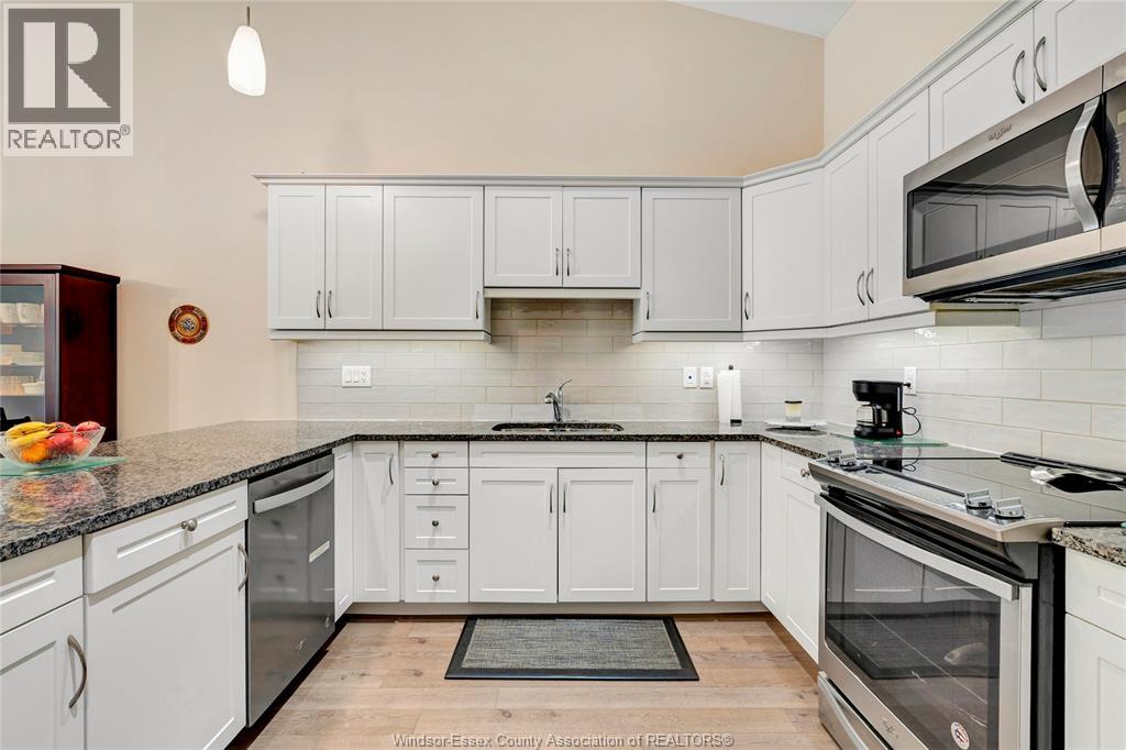 2526 OLIVE ROAD - 10