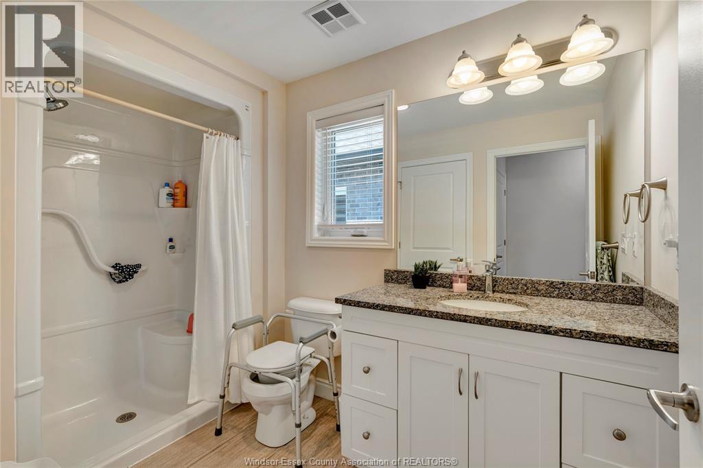2526 OLIVE ROAD - 16