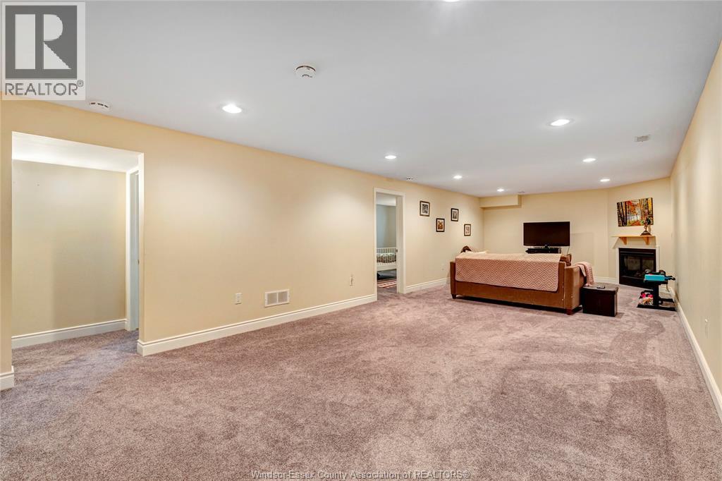 2526 OLIVE ROAD - 21