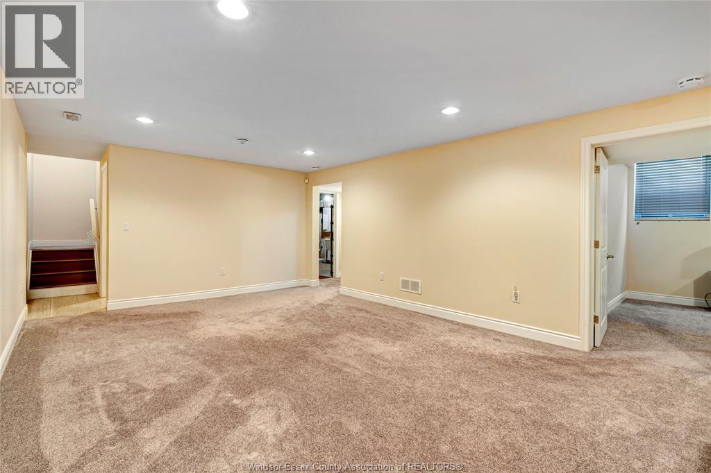 2526 OLIVE ROAD - 24