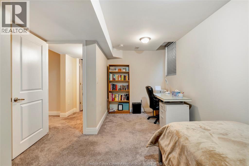 2526 OLIVE ROAD - 28