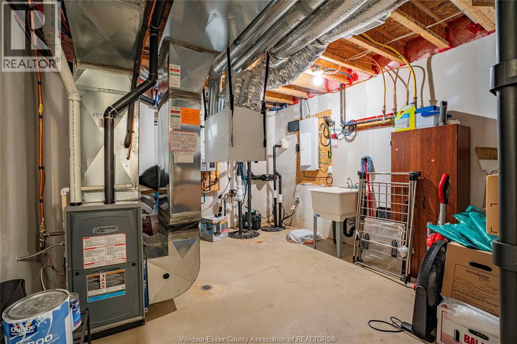 2526 OLIVE ROAD - 29