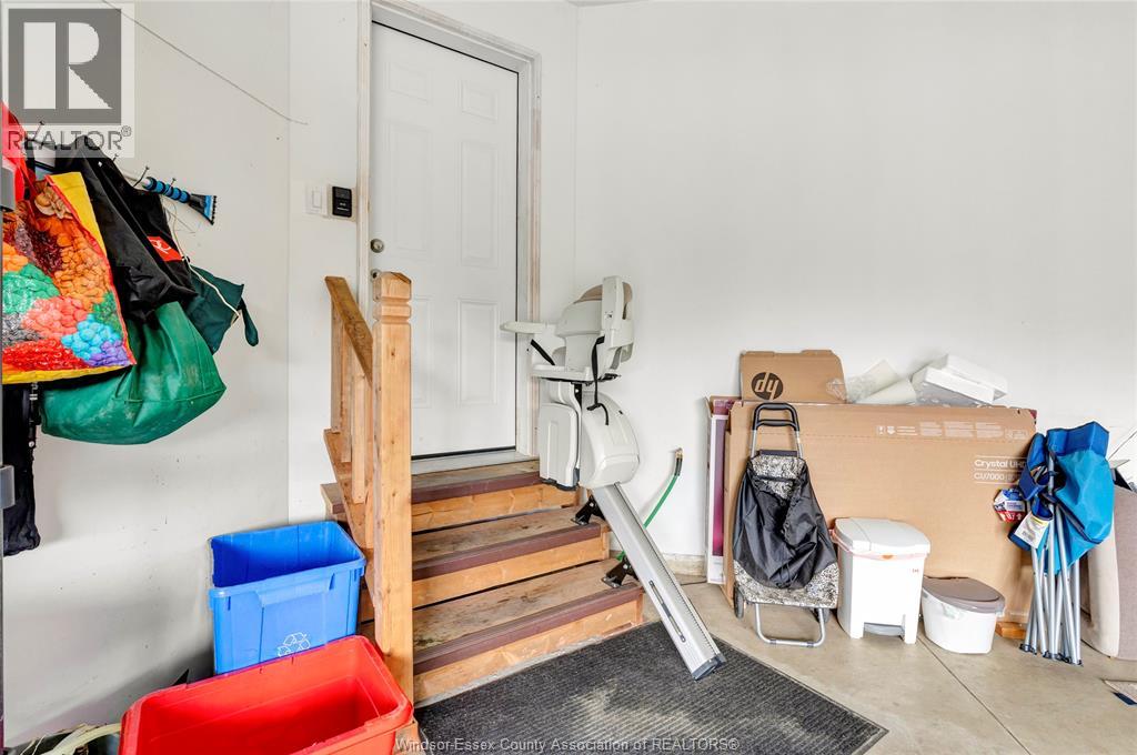 2526 OLIVE ROAD - 31