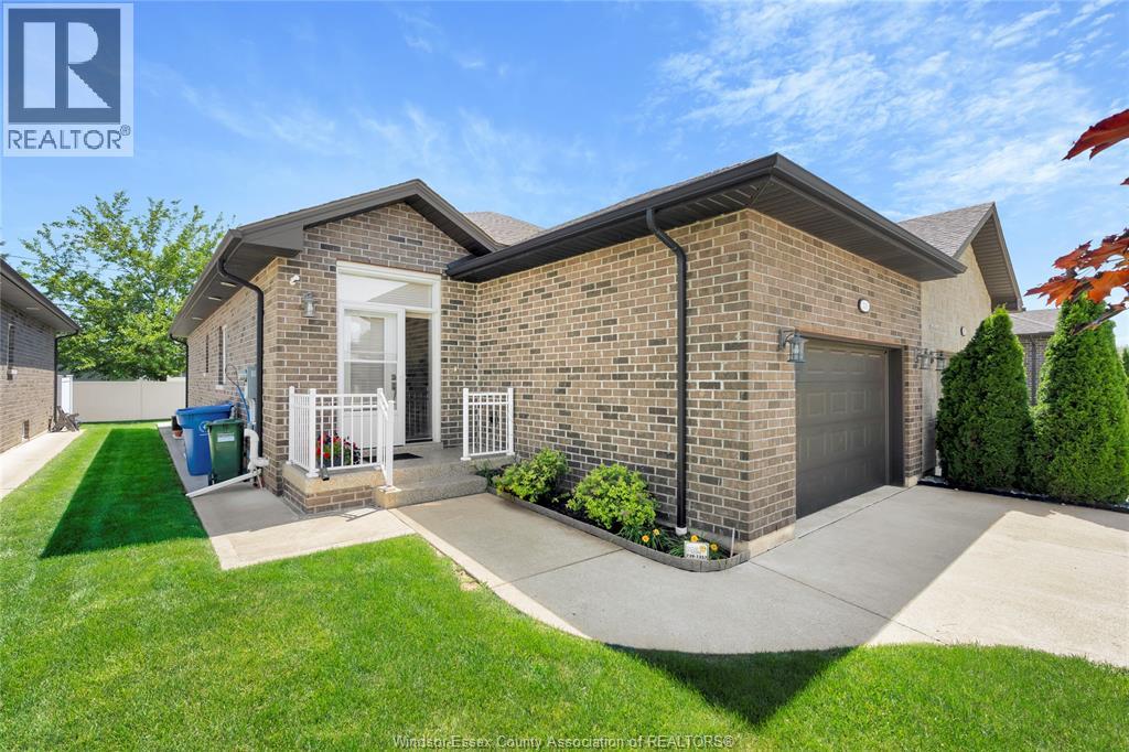 2526 OLIVE ROAD - 34