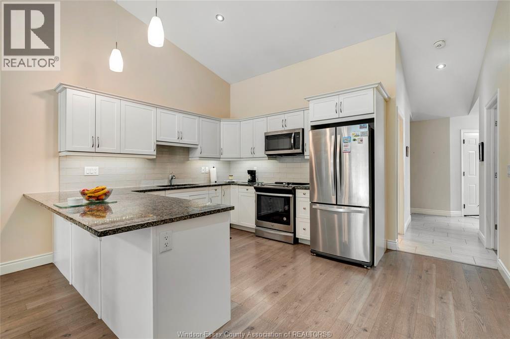2526 OLIVE ROAD - 9