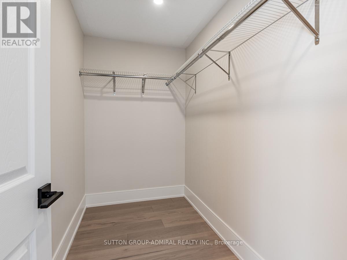 109 BARLI CRESCENT - 20
