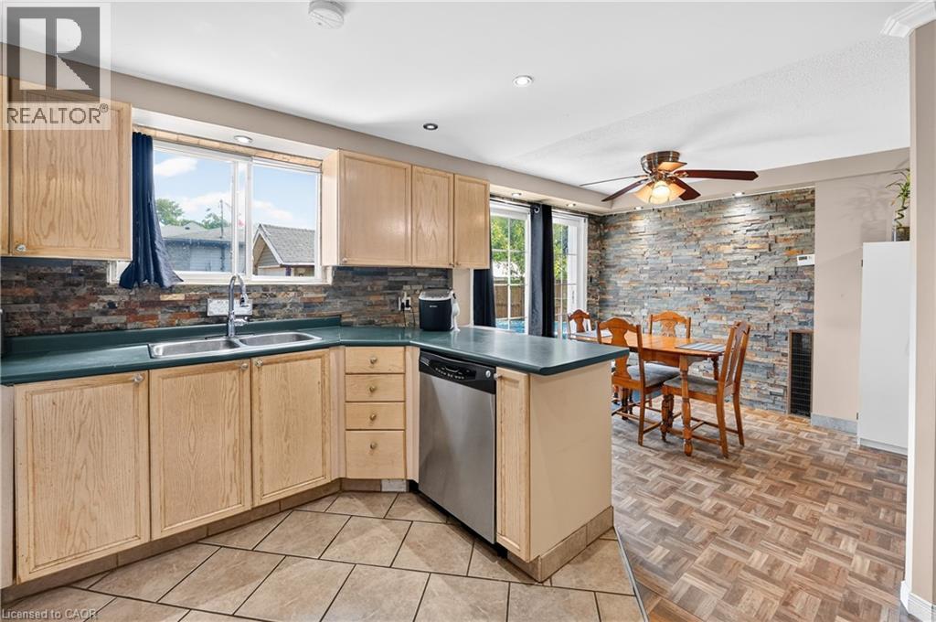 503 JOHN Street - 14