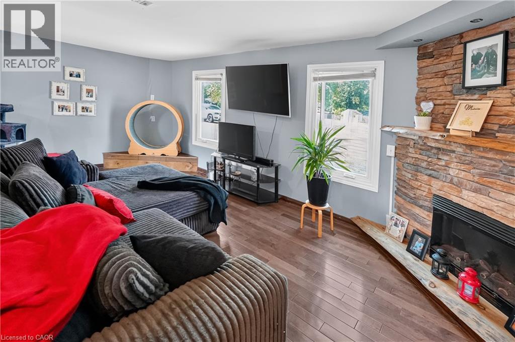503 JOHN Street - 17