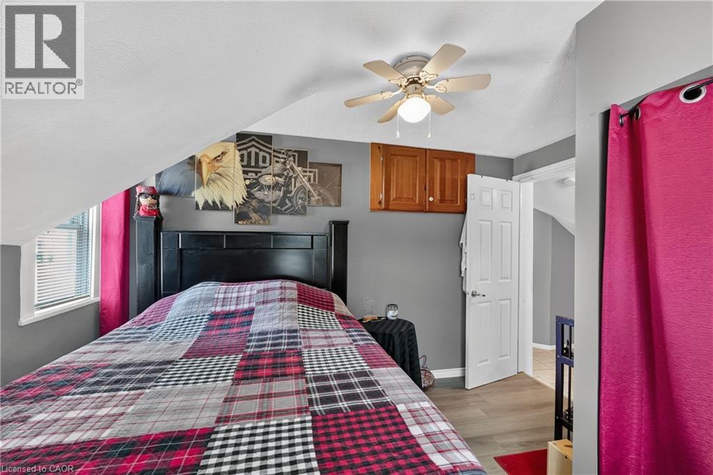 503 JOHN Street - 27