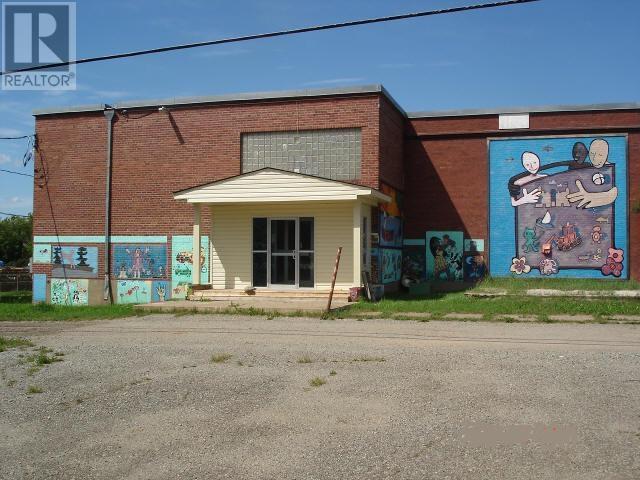 110 Clark ST, And #400 – 406 MacKenzie Avenue,