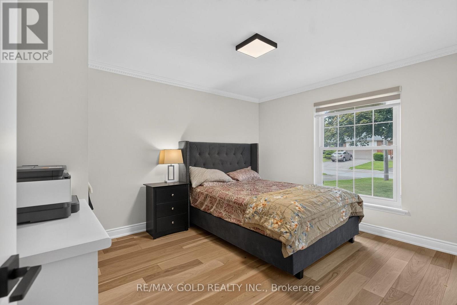 40 DEVONSHIRE DRIVE - 22