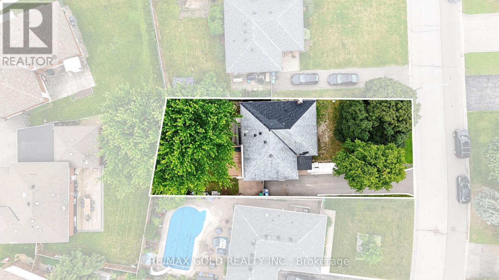 40 DEVONSHIRE DRIVE - 49