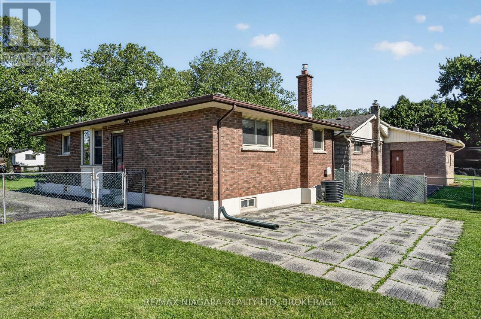 5777 SUNNYLEA CRESCENT - 38