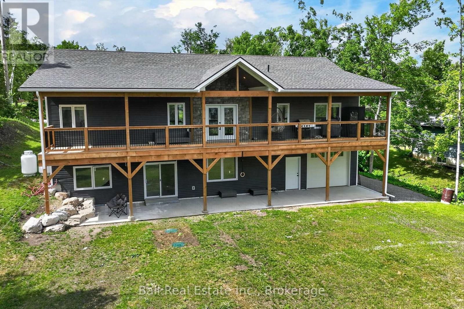 53 SUMCOT DRIVE - 1