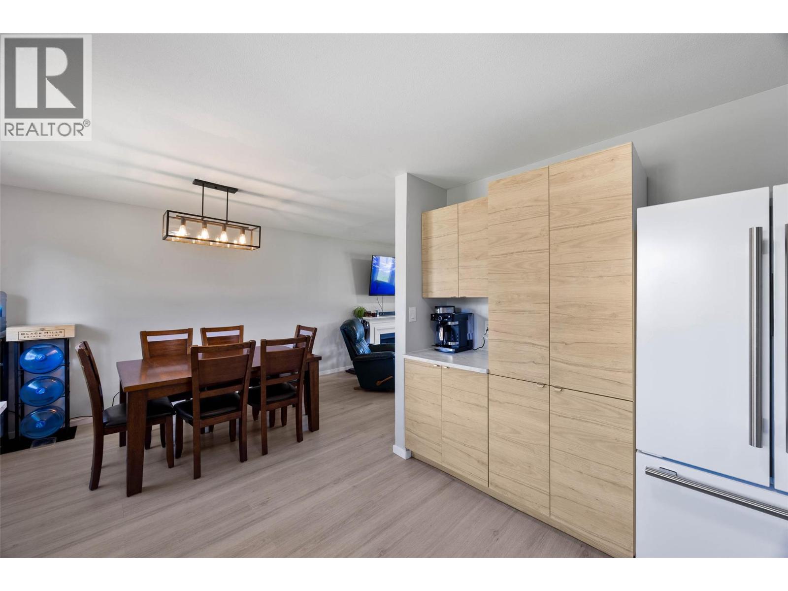 417 Carlstrom Road - 11