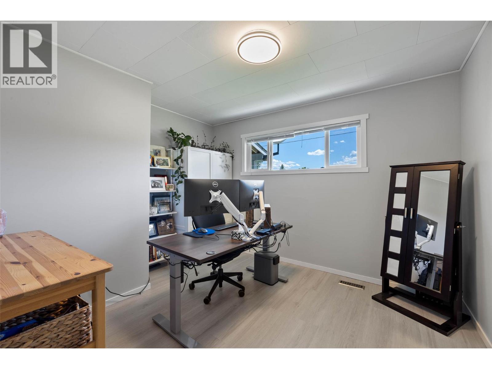 417 Carlstrom Road - 14