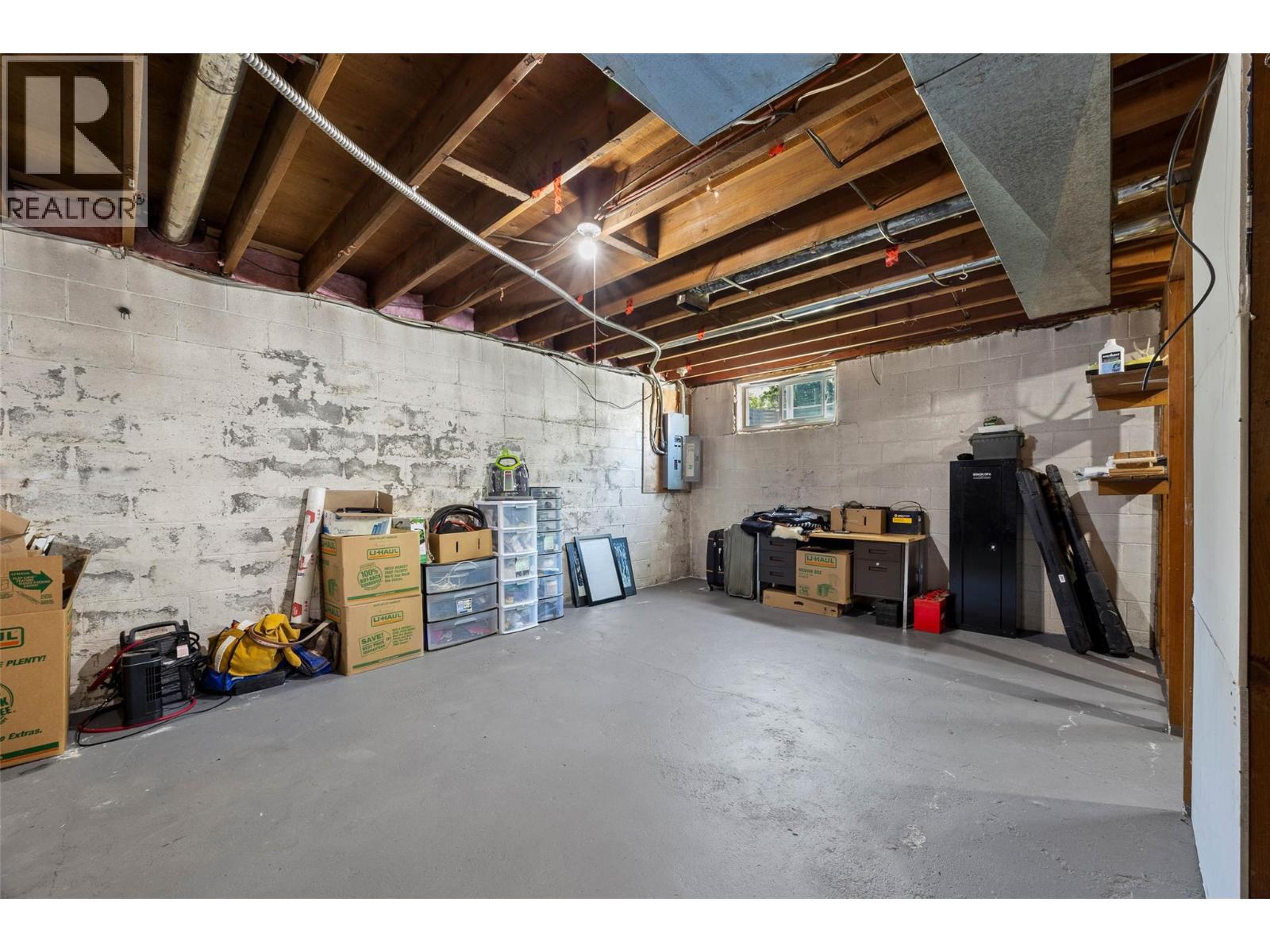 417 Carlstrom Road - 18