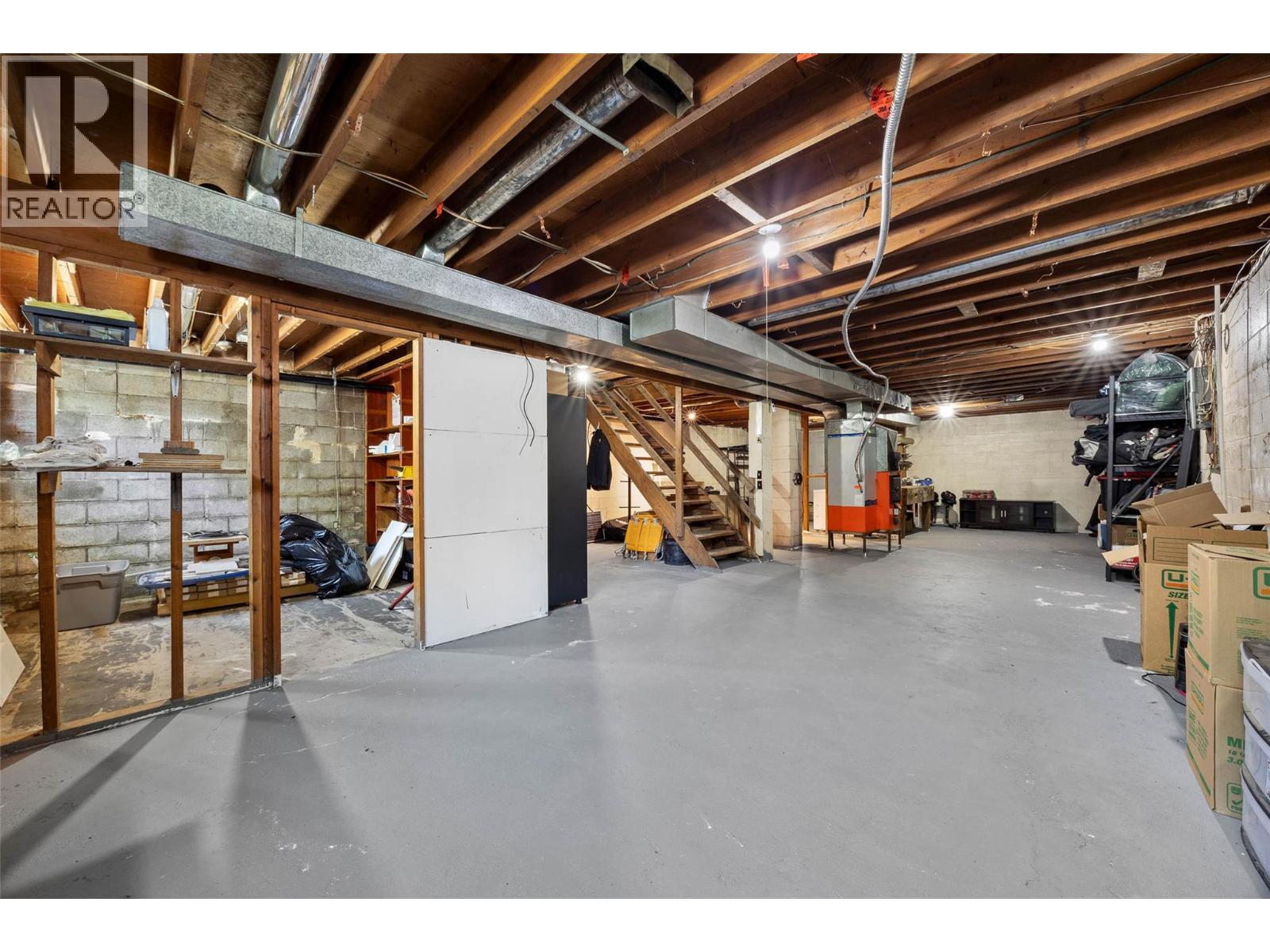 417 Carlstrom Road - 19