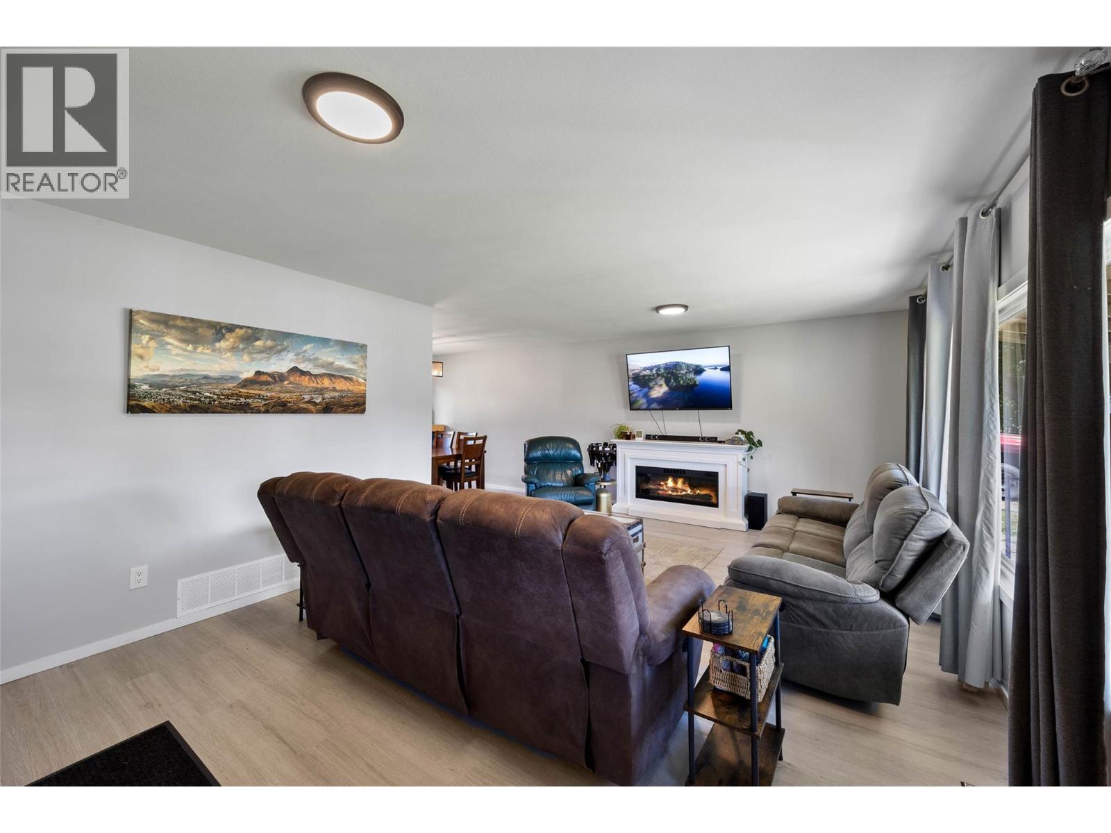 417 Carlstrom Road - 6