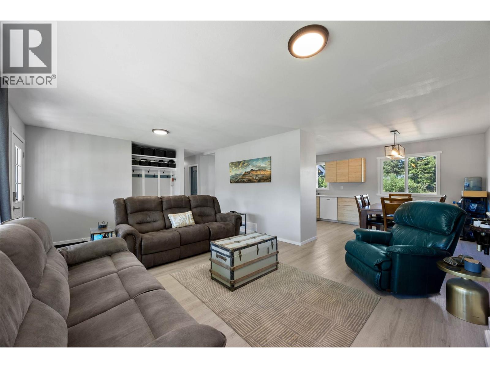 417 Carlstrom Road - 7
