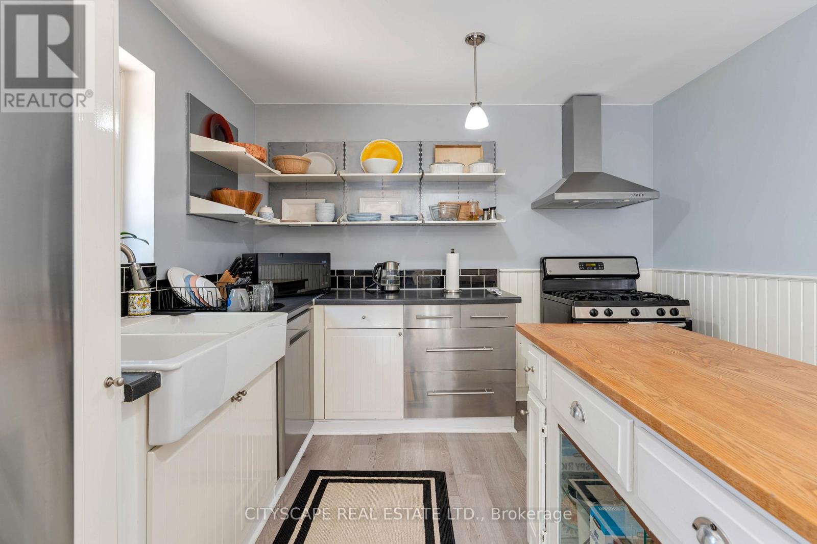29 ARTHUR STREET - 8