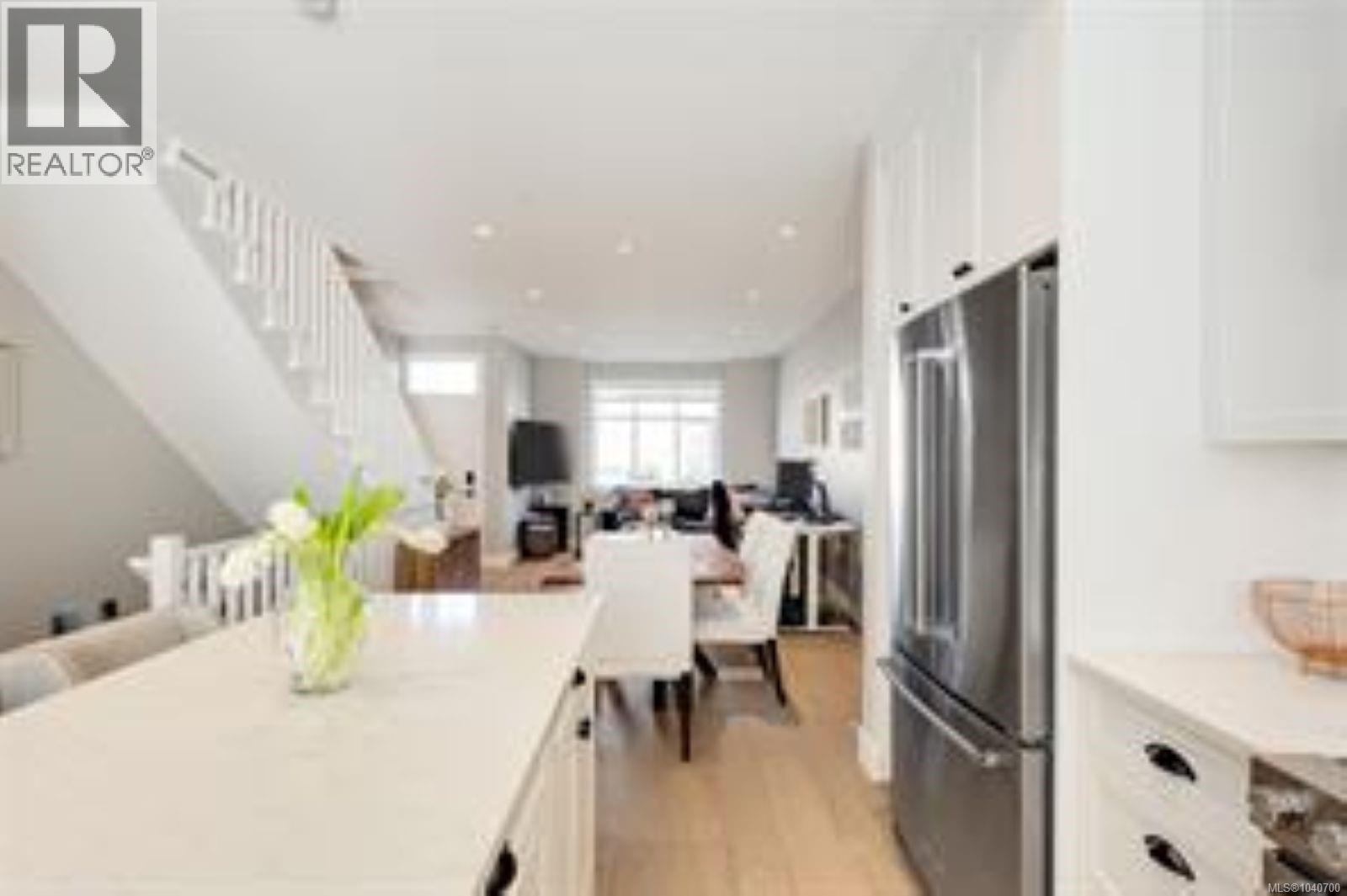 #3 10480 Resthaven Dr - 10