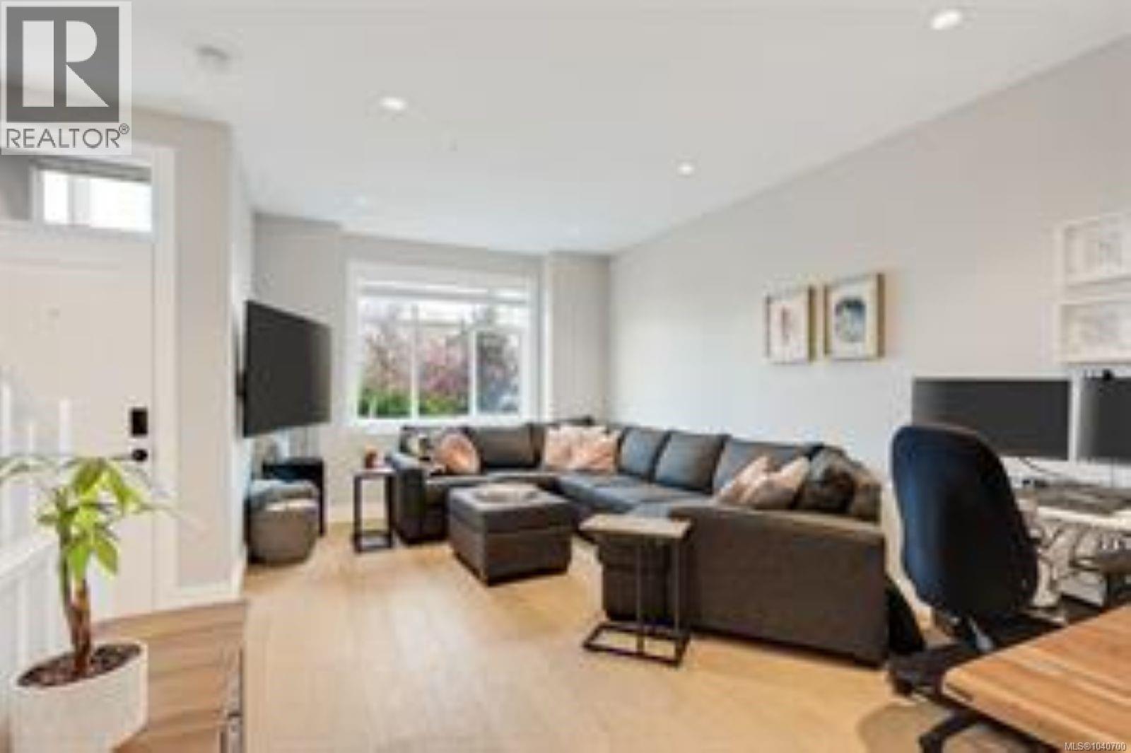#3 10480 Resthaven Dr - 4