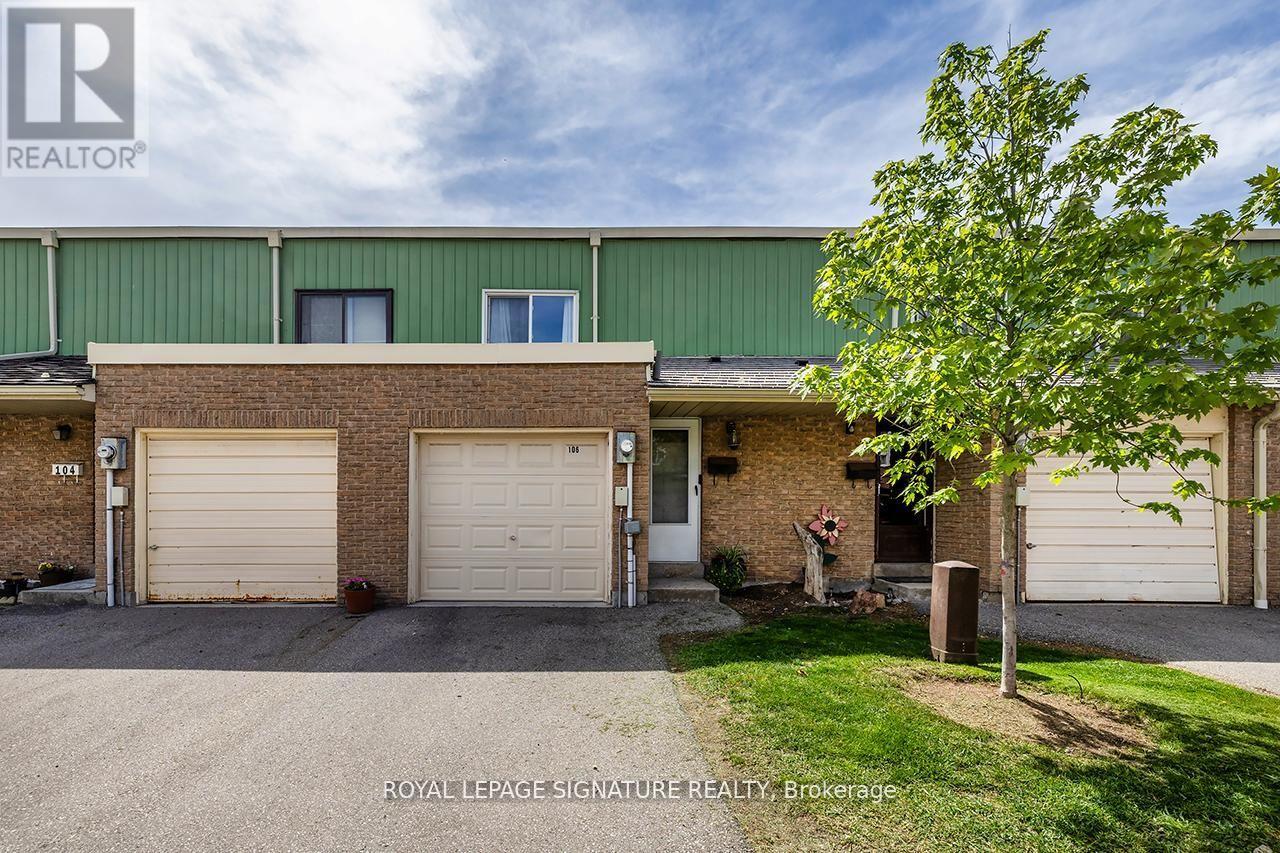 106 THORNY VINEWAY - 1