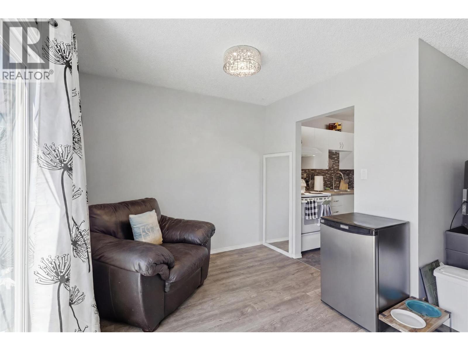 #71 580 DALGLEISH Drive - 11