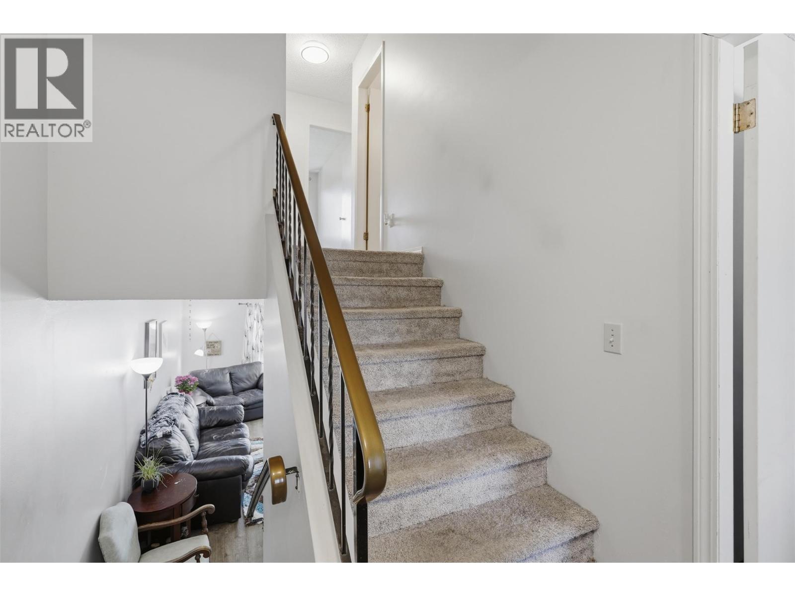 #71 580 DALGLEISH Drive - 15