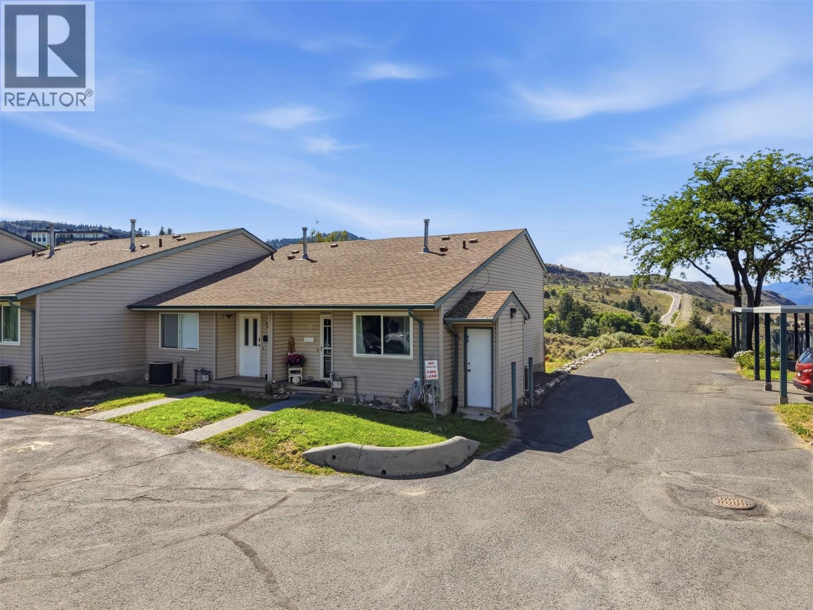 #71 580 DALGLEISH Drive - 2