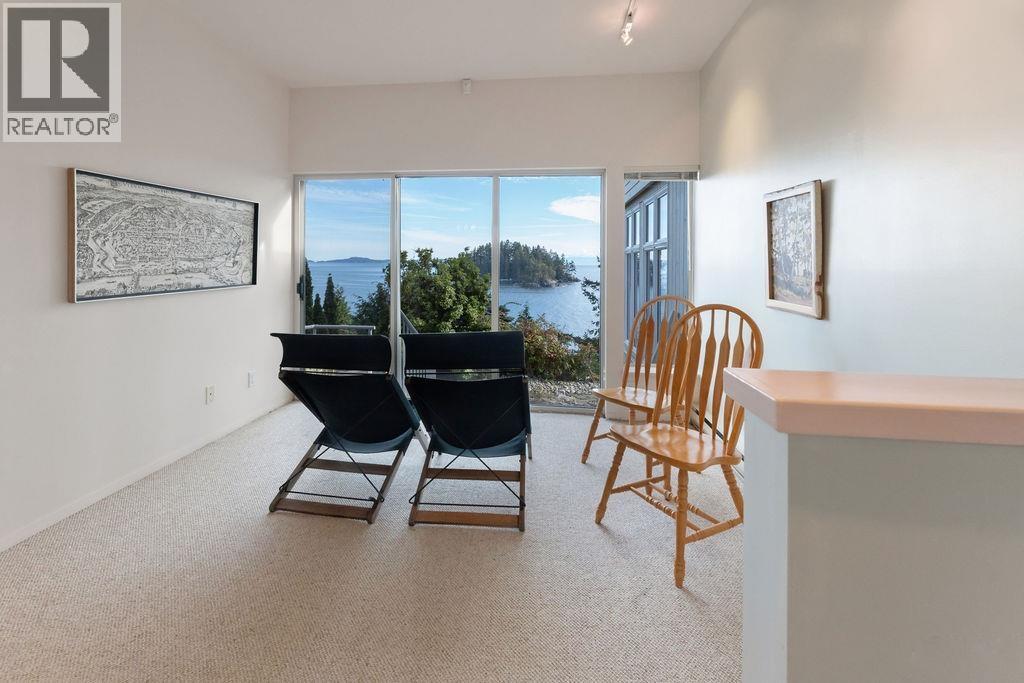 12416 WHITESTONE ROAD, Madeira Park