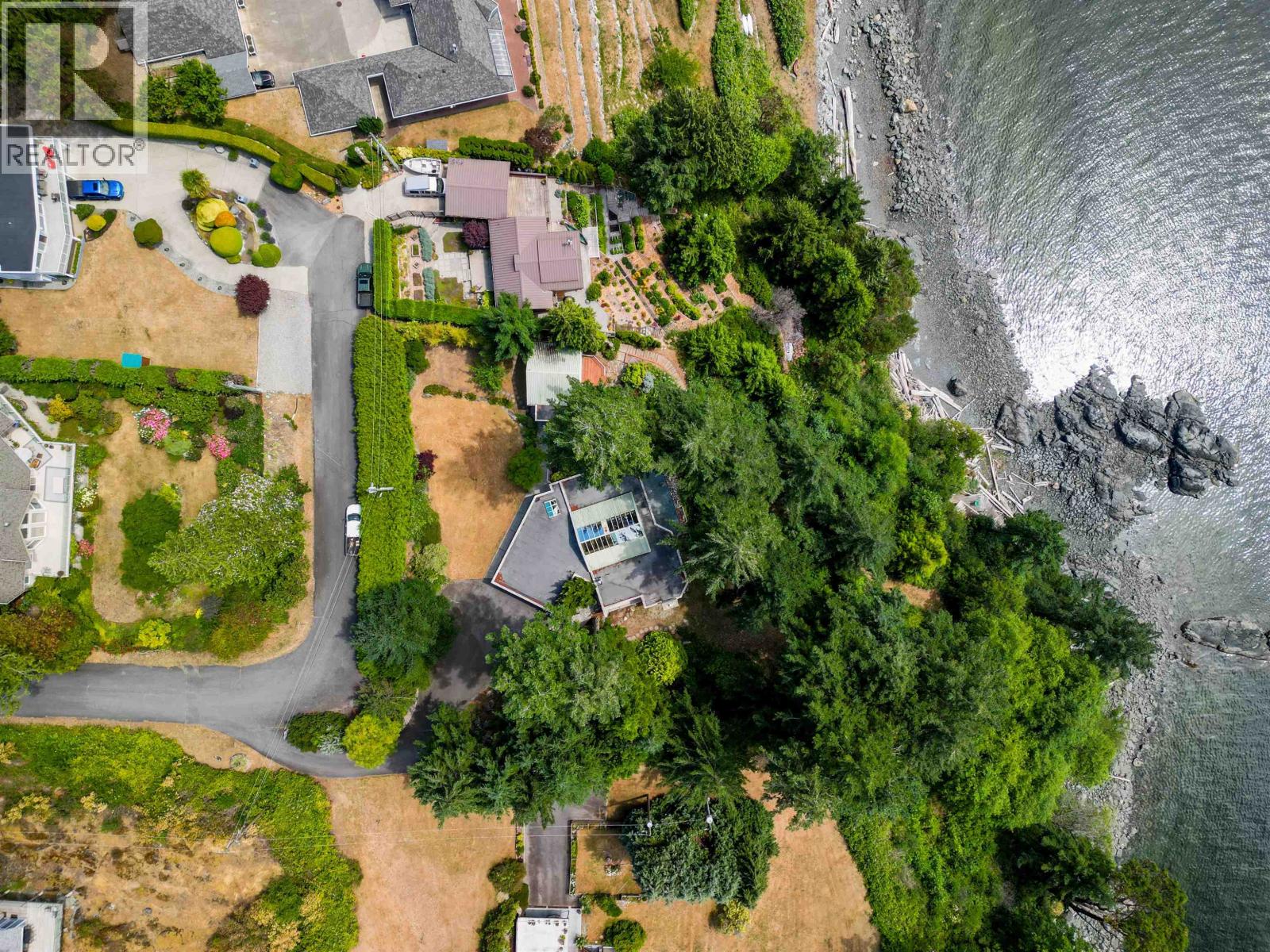 12416 WHITESTONE ROAD, Madeira Park
