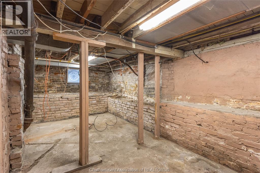 97 VICTORIA AVENUE - 27