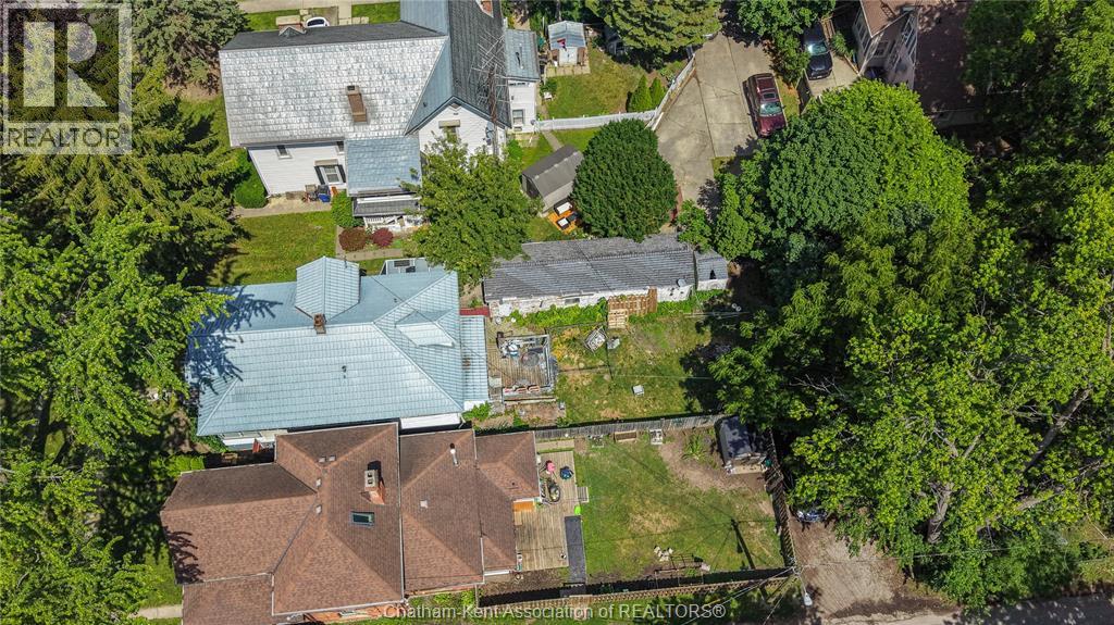 97 VICTORIA AVENUE - 34