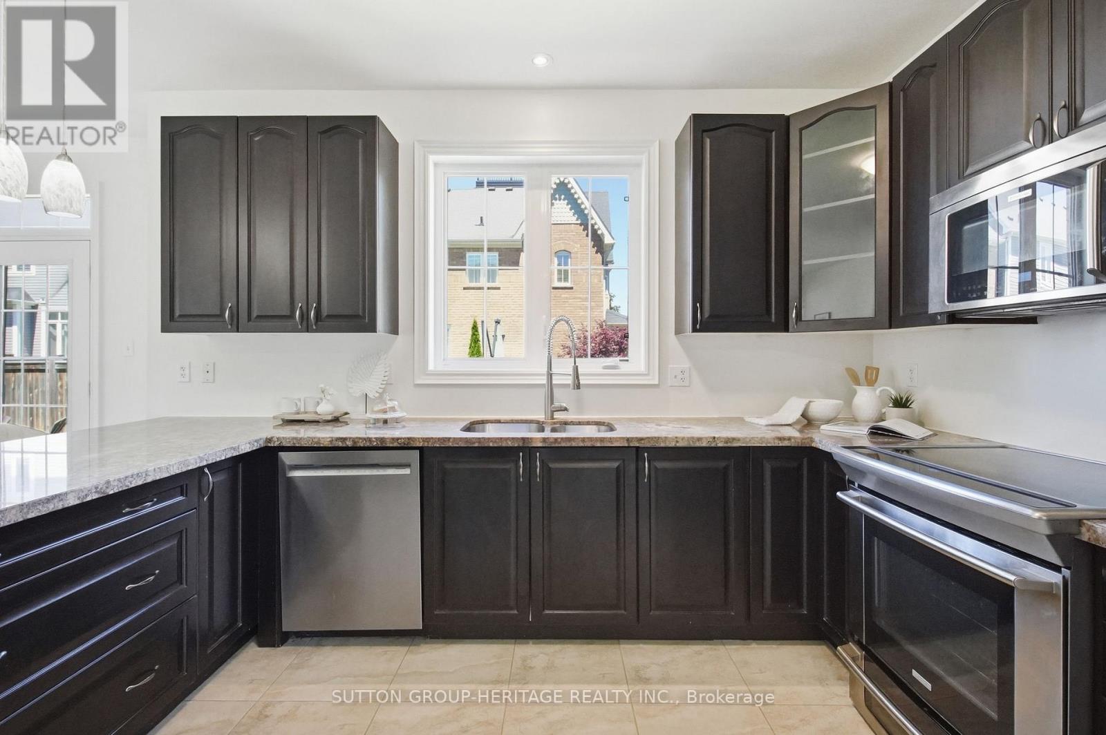 58 GERRY RAVARY PLACE - 10