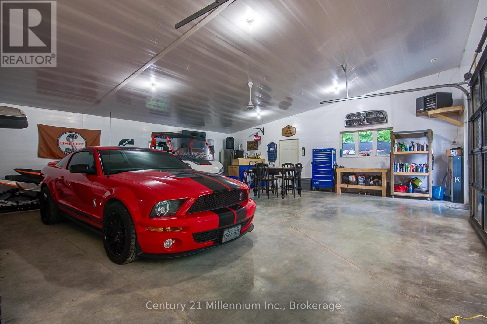 16 PETER STREET - 46