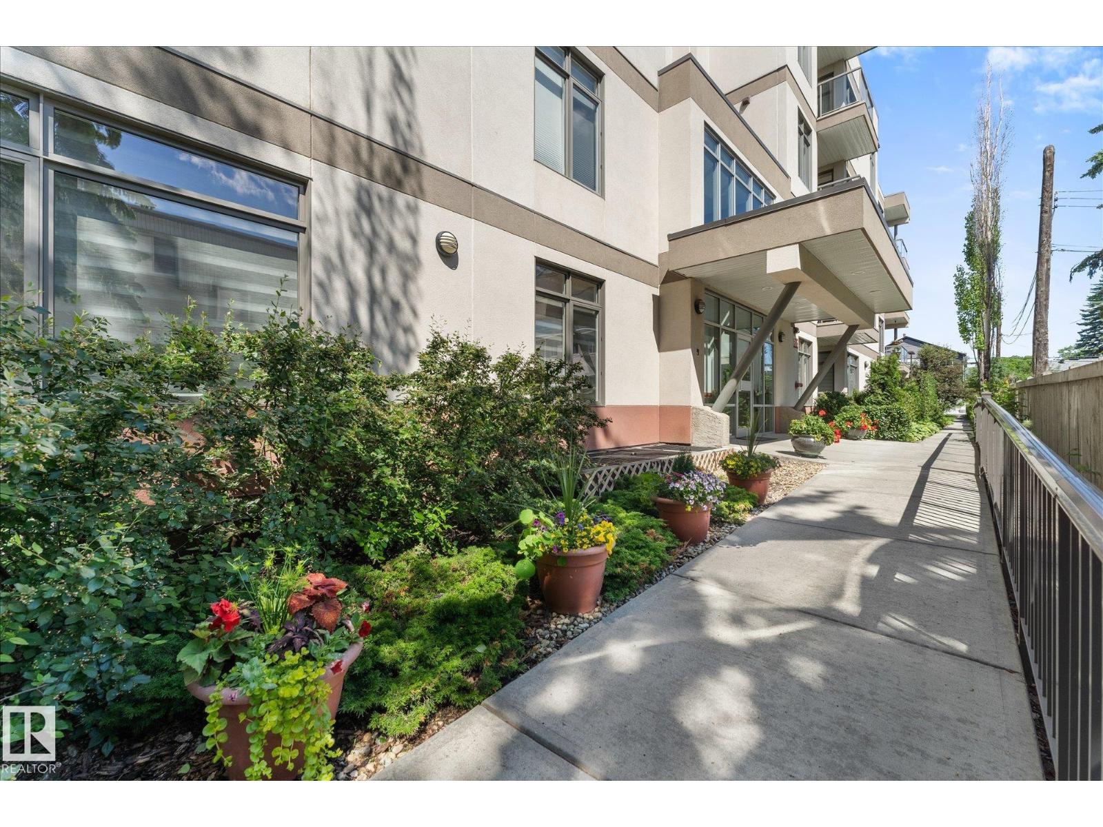 #408 11140 68 AV NW — photo 22