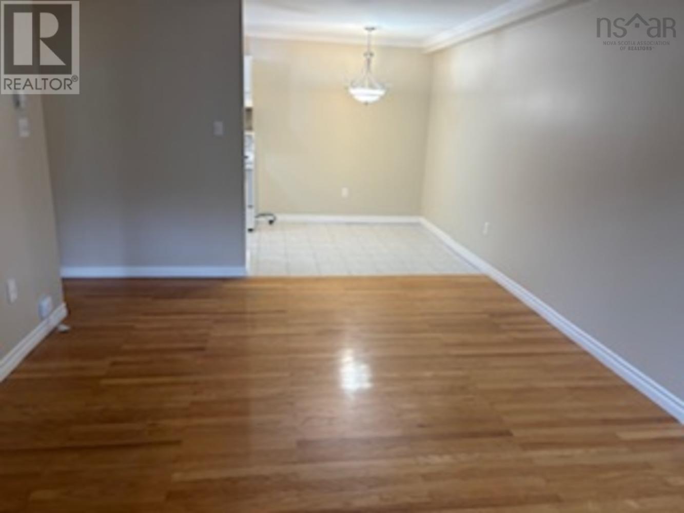#204 41 Moirs Mill Road - 4