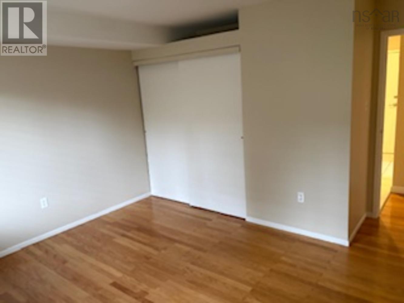 #204 41 Moirs Mill Road - 6