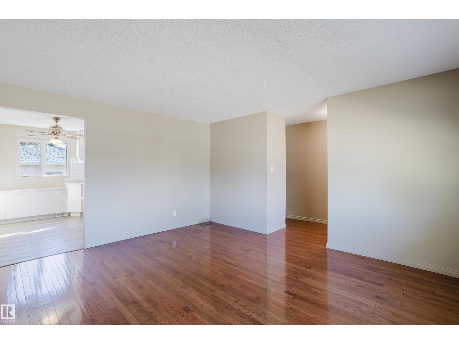 30 BRAMPTON ST S - photo 5