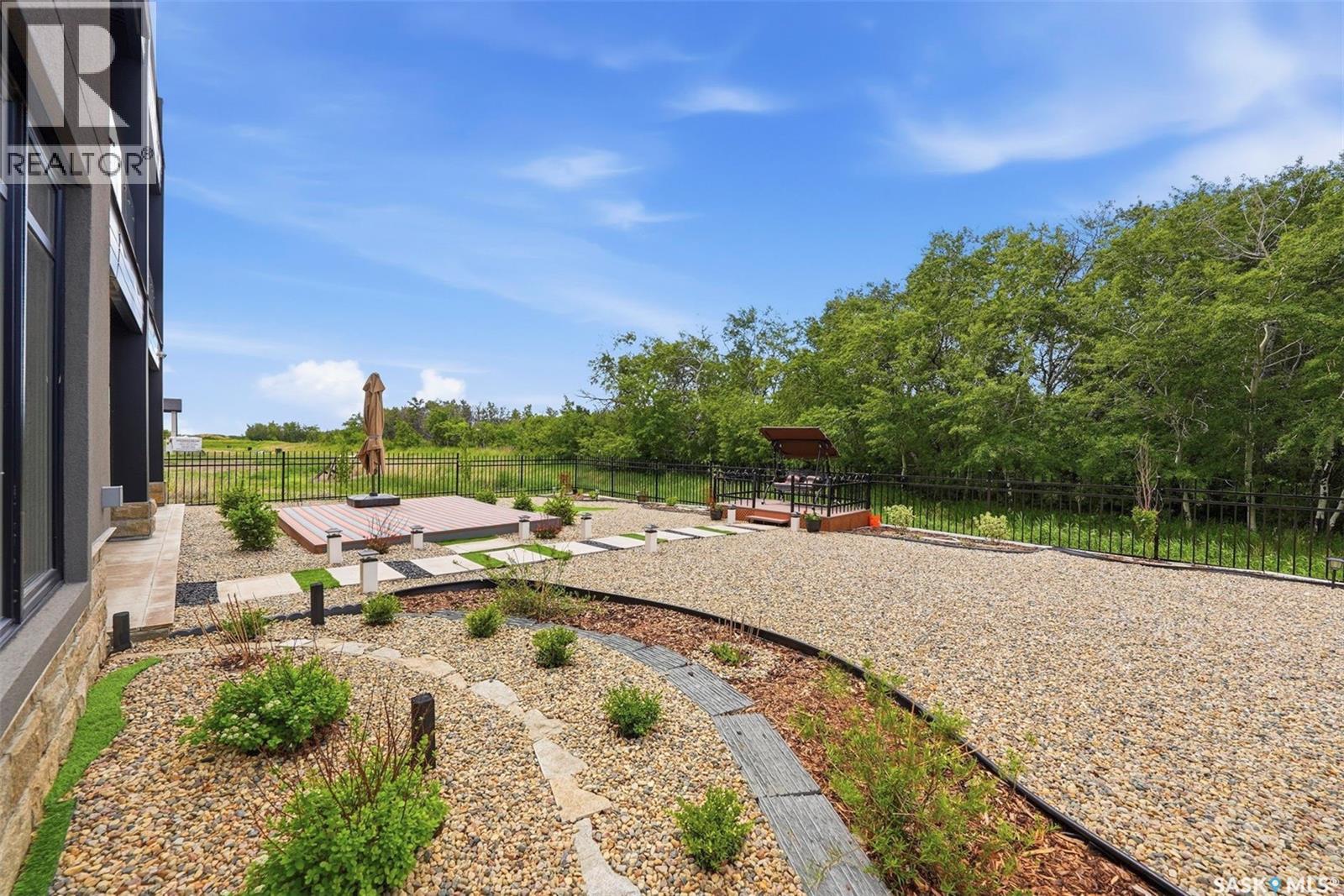 529 Greenbryre BEND — photo 71