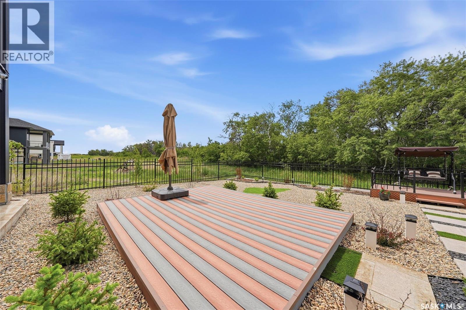 529 Greenbryre BEND — photo 59