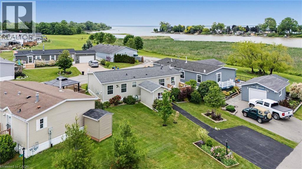 4 HICKORY Hollow - 35