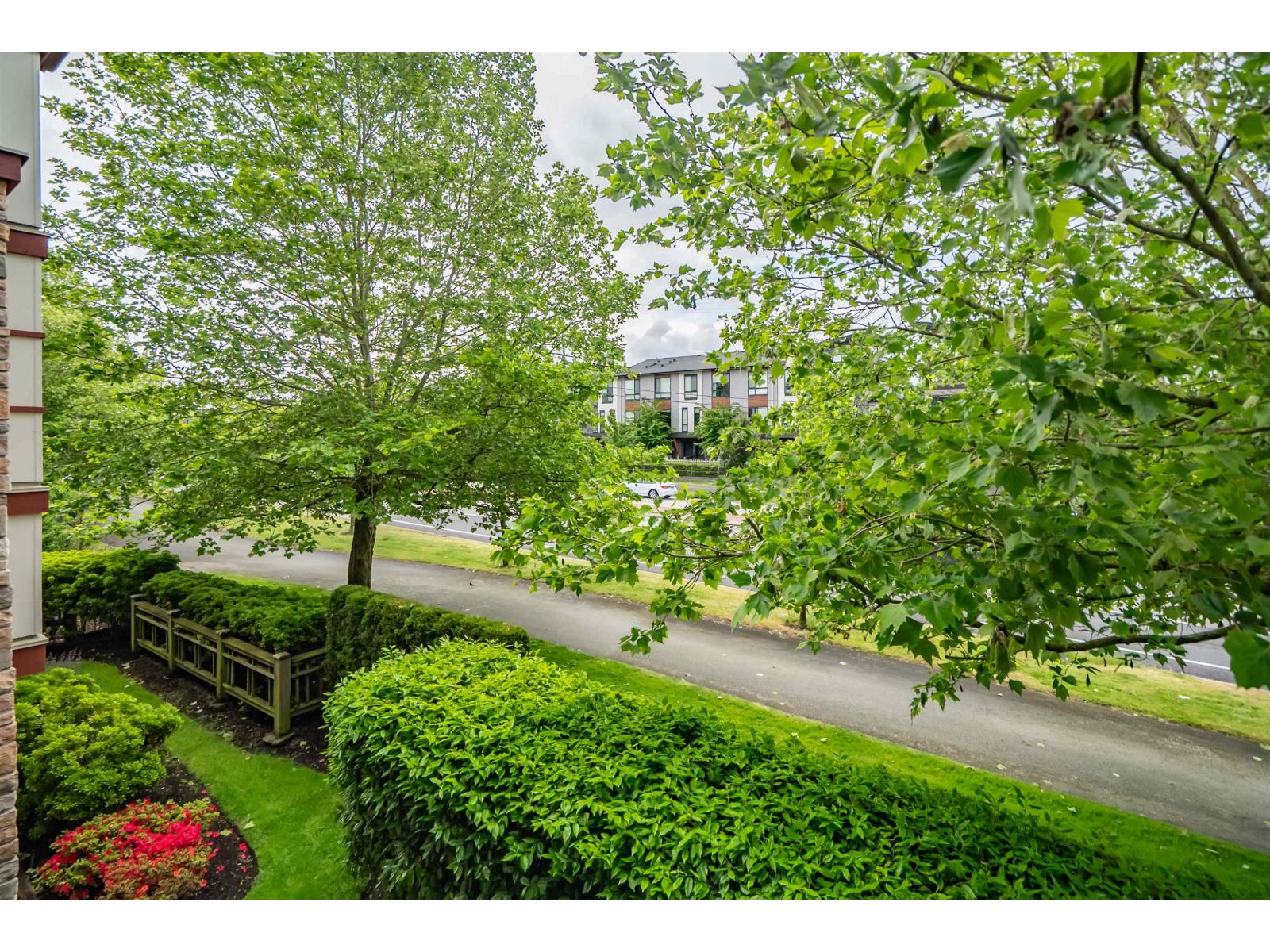 204 16421 64 AVENUE, Surrey